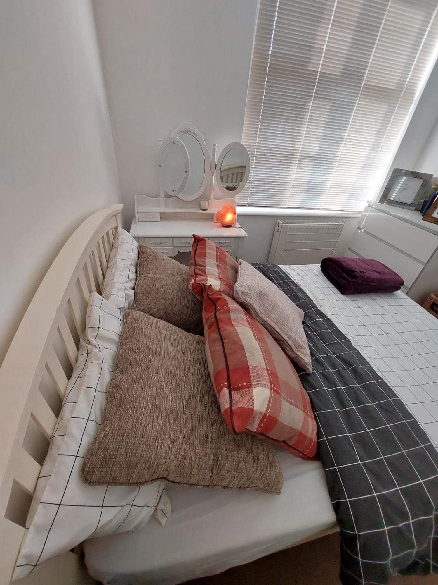 London Luxe Rooms Surbiton Ngoại thất bức ảnh